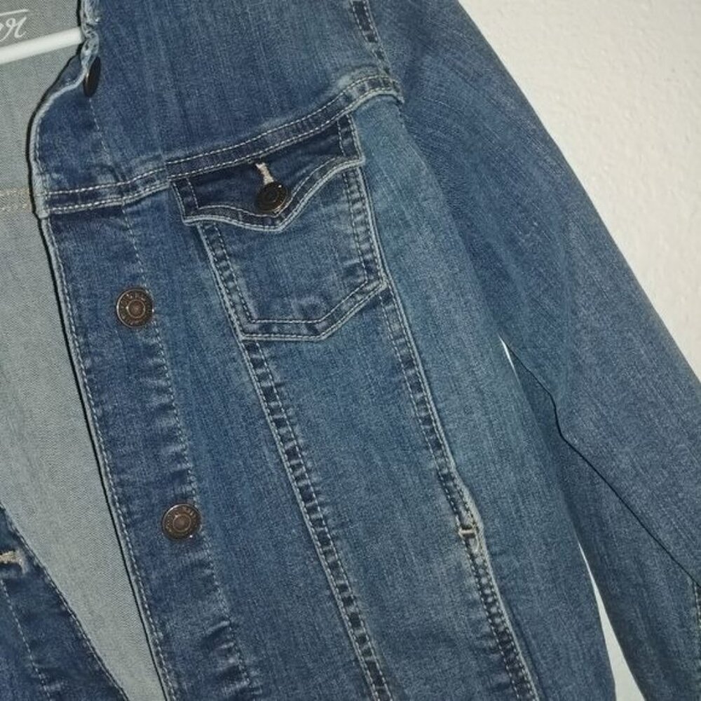 Old Navy Women's Size XS Rock Star Denim Jacket Medium Wash Blue Jean Button Up - Picture 7 of 8